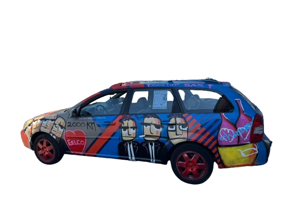 Carbage Run auto - aanzicht 1